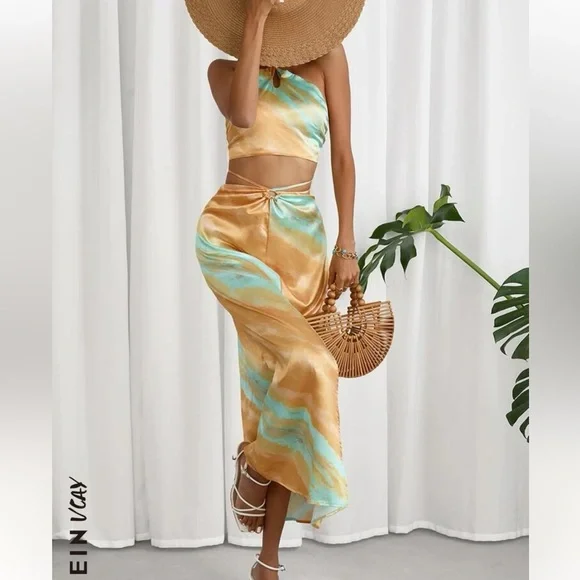 Two Piece Set - Picture 3 of 6